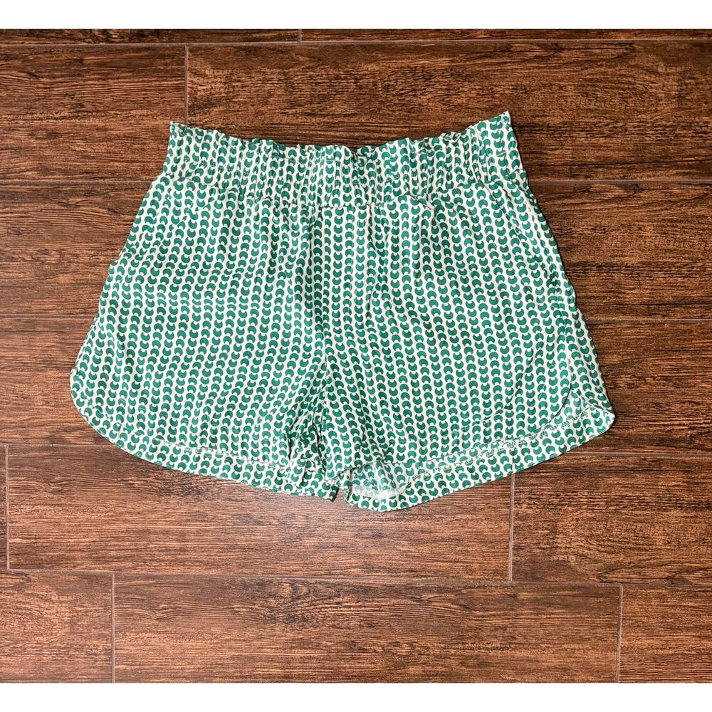 A New Day Green Print Dolphin Hem Shorts - M